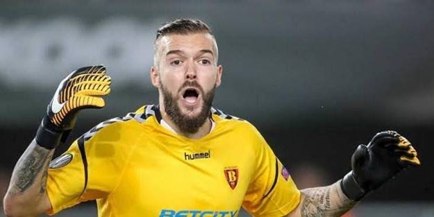 Bursaspor'a Makedon kaleci Filip Gacevski önerisi!