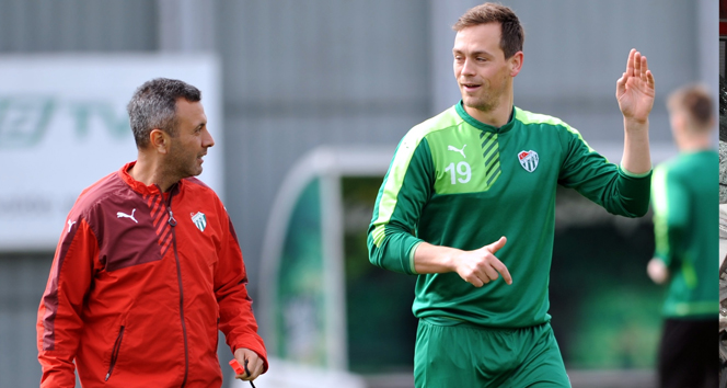 Bursaspor'da Sutter takımdan ayrı çalıştı