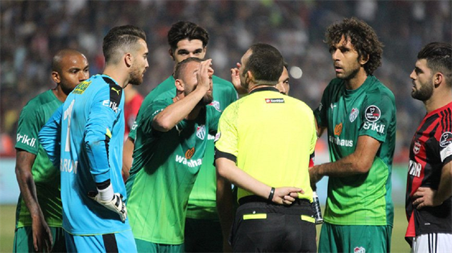 Bursaspor'dan hakem hatalarına sert tepki