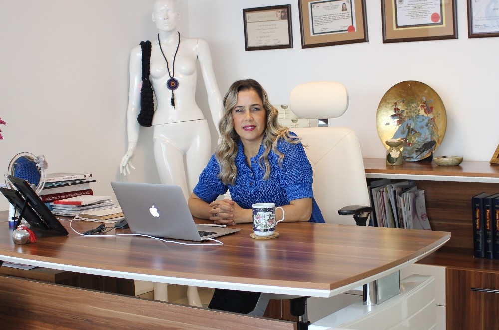 Burun estetiğinde açık ve kapalı teknik 