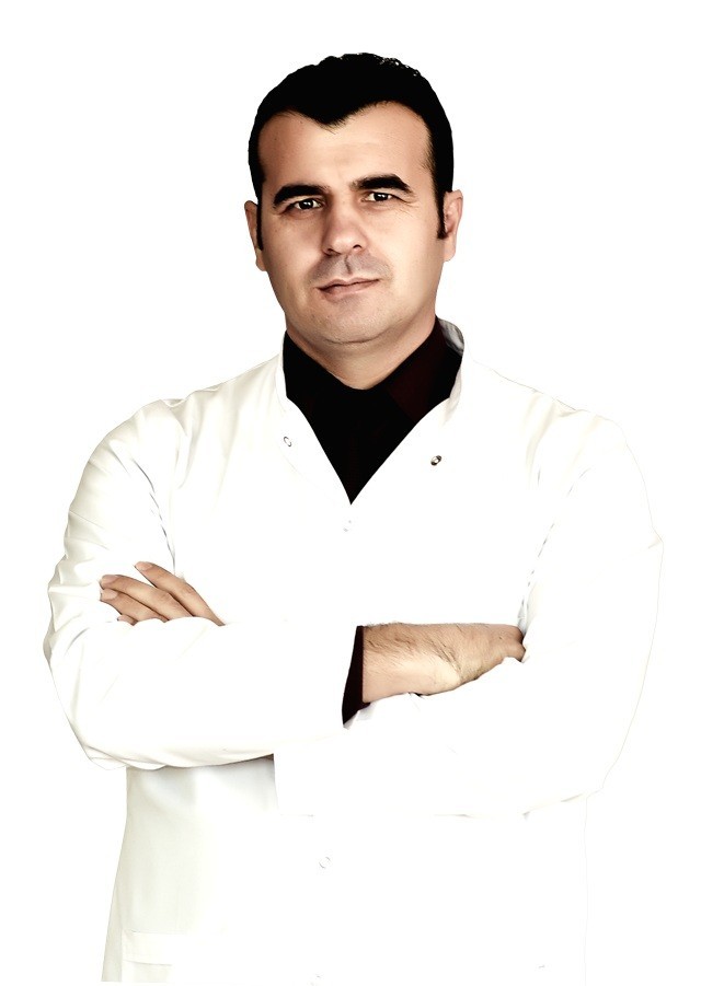 Burun ucu düşüklüğüne dikkat 