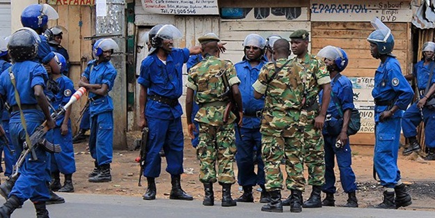 Burundi'de 3 general tutuklandı