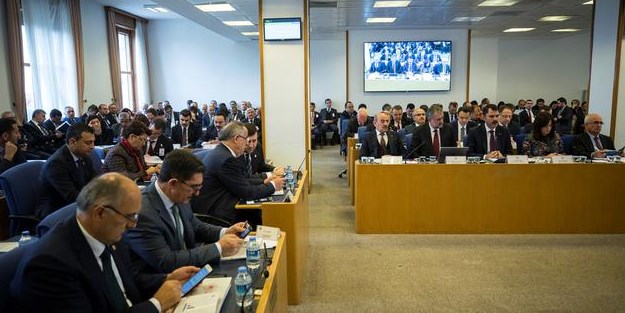 Bütçe kanunu teklifi, komisyonunda kabul edildi