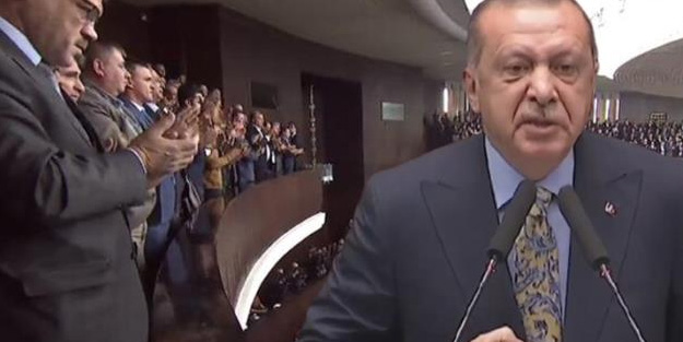 Bütün salon ayakta alkışlamıştı! Başakşehir maçında yaşanan skandal akıllara Erdoğan'ın tepkisini getirdi