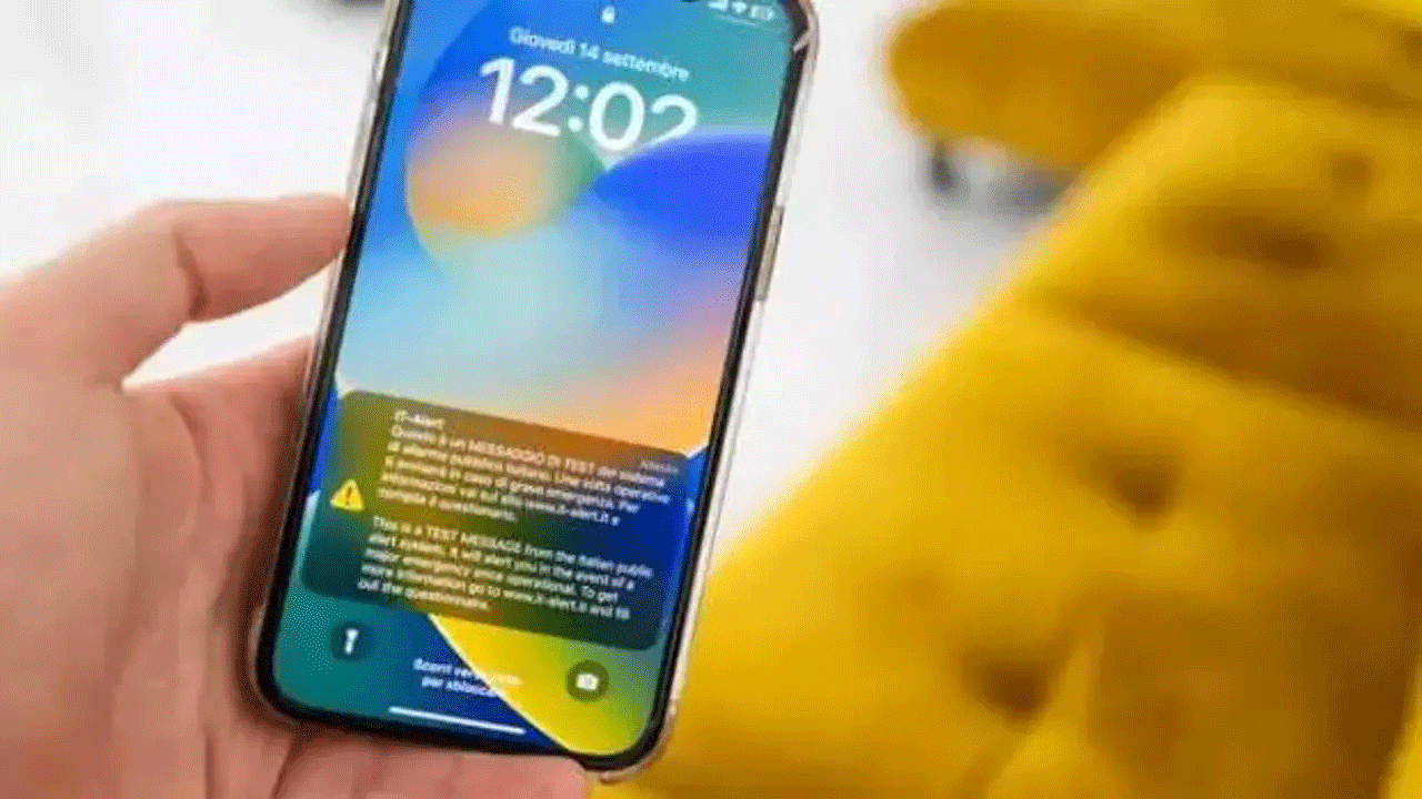 Hükümet hazırlıklara başladı: Bütün telefonlara aynı anda bildirim gidecek!
