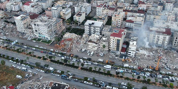 Büyük felaket dünyanın birinci gündemi! Dünya basını depremi böyle gördü