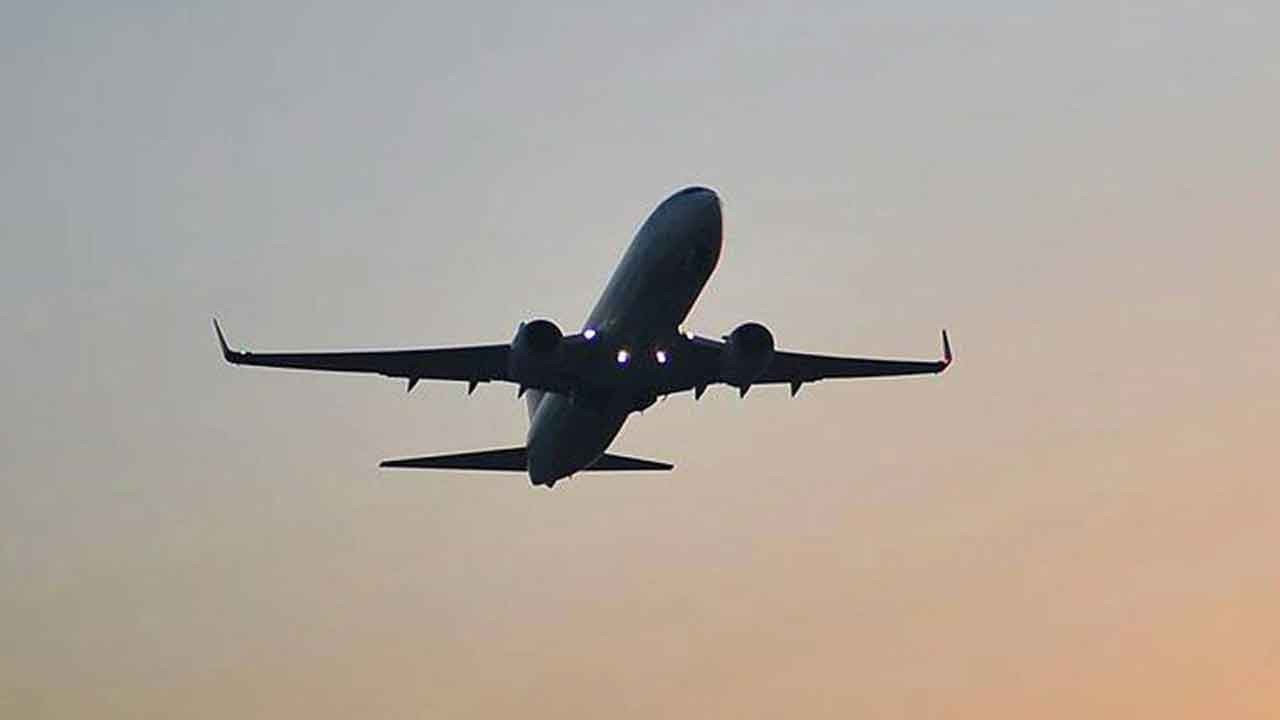 Büyük kalleşlik! "İlaç ve tıbbi malzeme taşıyan uçağımıza saldırdılar"