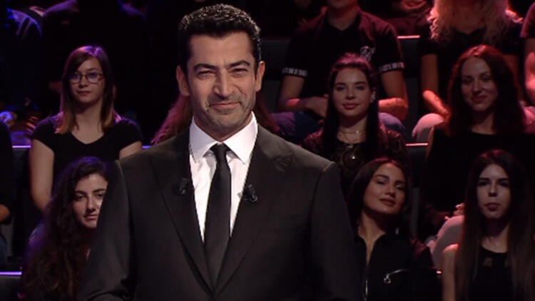 Büyük Okyanus'ta yer alan ve aralarında 2.158 km olan Howland Adası ve Line Adaları'nın arasındaki saat farkı ne kadardır?