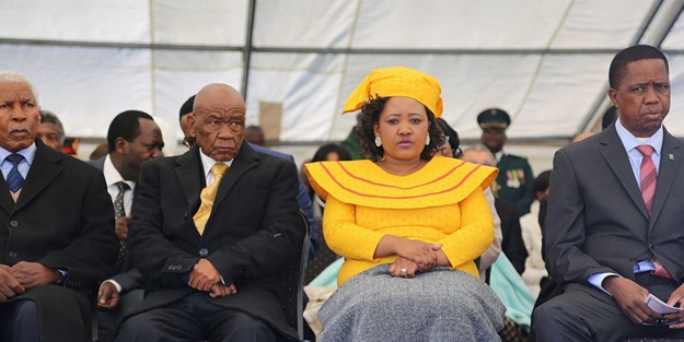 Büyük skandal gün yüzüne çıktı! Gözaltına alınan first ladynin suçu şoke etti