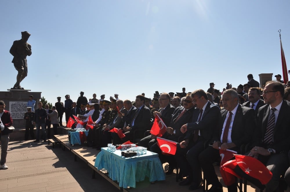Büyük Taarruz emrinin verildiği Kocatepe’de tören 