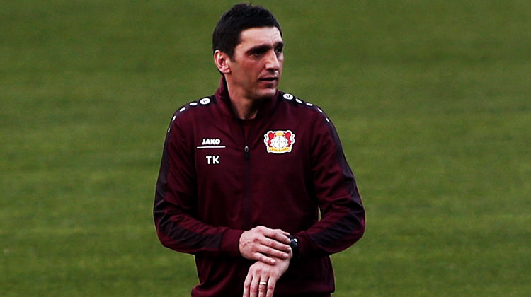 Bayer Leverkusen'de Tayfun Korkut açıklaması