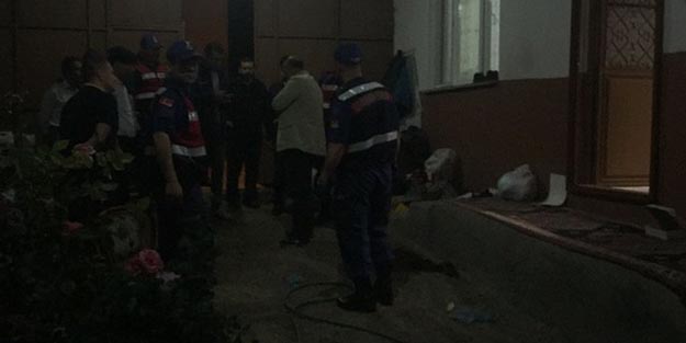 Büyük vahşet! Tüm ailesini öldürüp jandarmaya teslim oldu