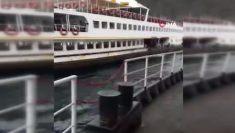 Büyükada açıklarında vapur arızalandı, yolcular denizde mahsur kaldı! O anlar görüntülendi