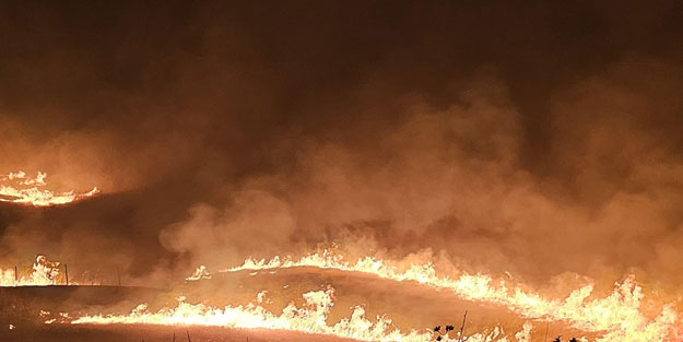 Büyükçekmece’de korkutan yangın! İtfaiye bekleniyor Ekrem nerede?