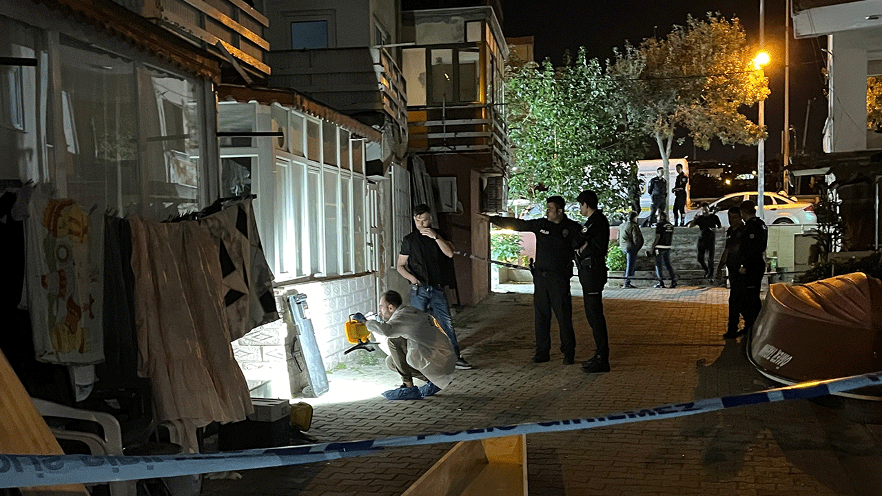 Büyükçekmece'de yaklanacağını anlayan şüpheli kendini vurdu!