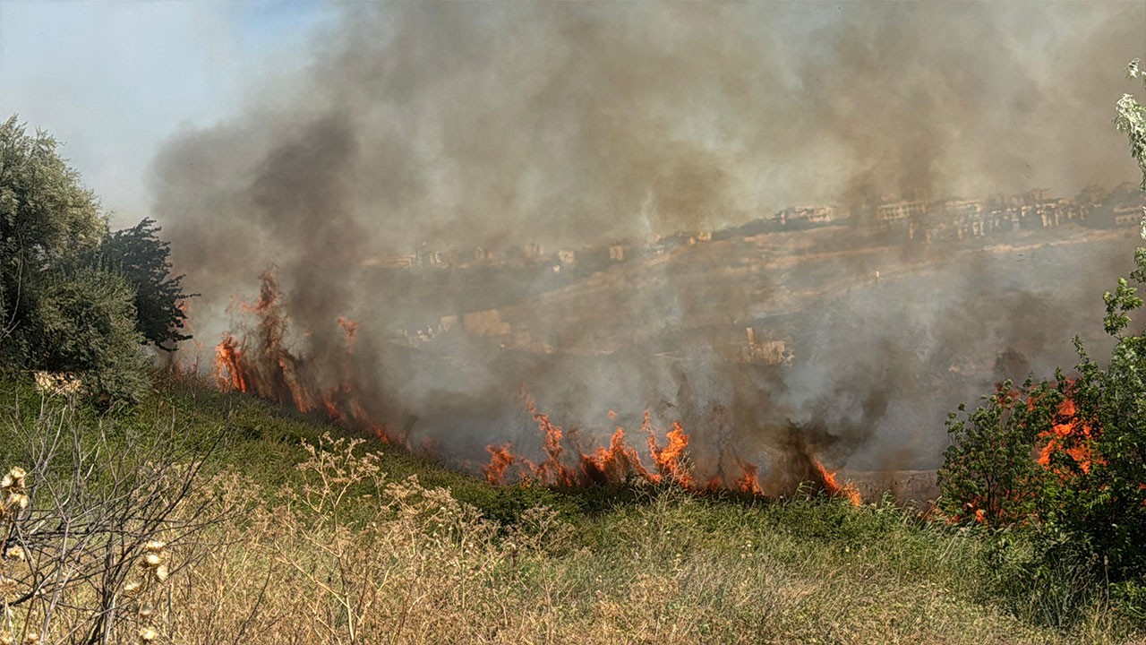 Büyükçekmece'de yangın