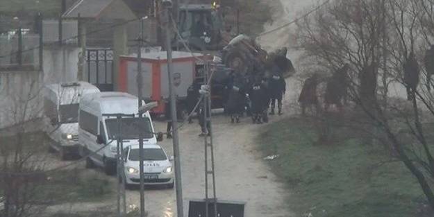 Büyükçekmece'deki kazıda erkek cesedi bulundu