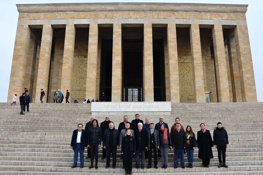 Büyükçekmeceli muhtarlardan Anıtkabir ziyareti 
