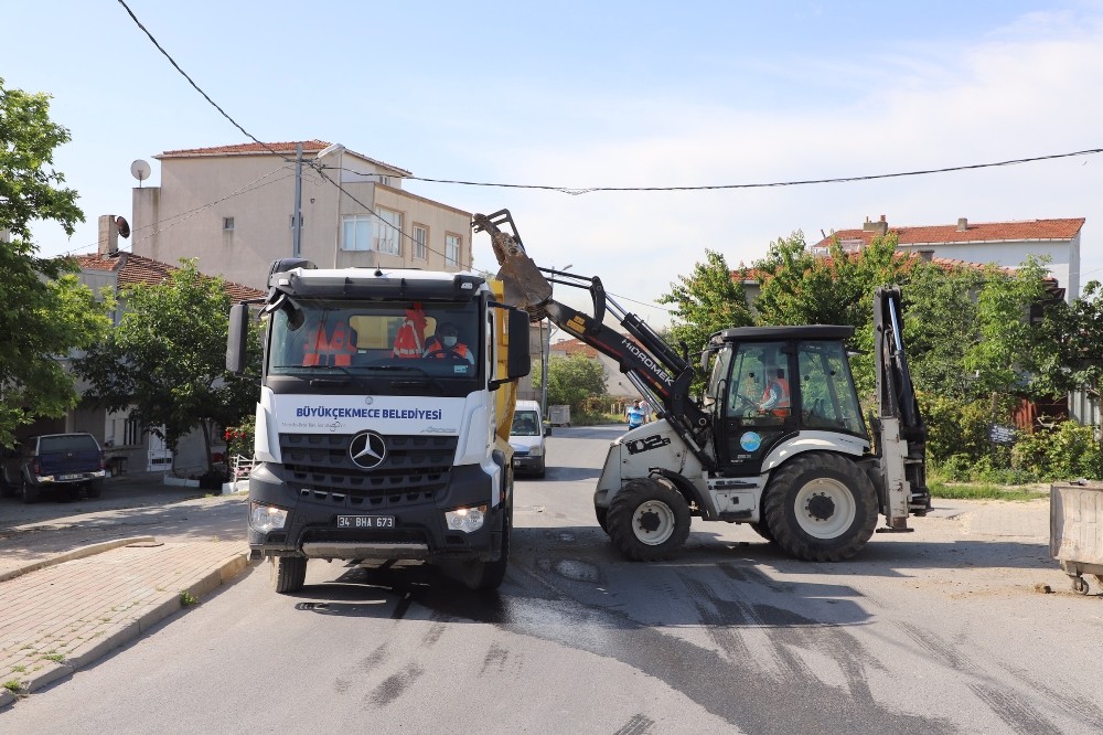Büyükçekmece’nin köy niteliğindeki mahalleleri yaz mevsimine hazırlanıyor 