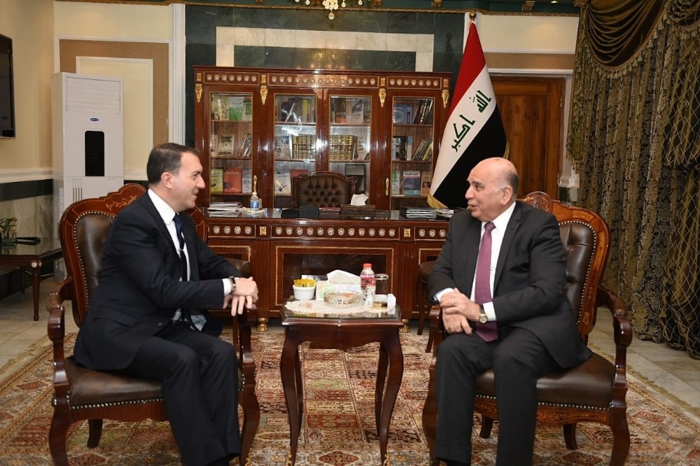 Büyükelçi Yıldız, Irak Maliye Bakanı ile bir araya geldi 