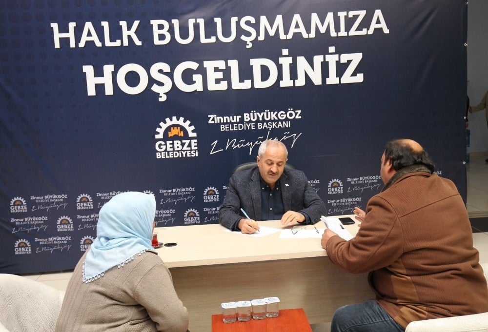 Büyükgöz ‘Halk Meclisi’nde vatandaşları dinliyor 