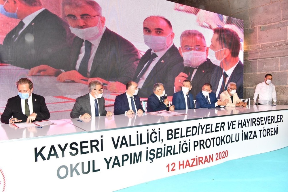 Büyükkılıç ailesinden 24 derslikli okul 