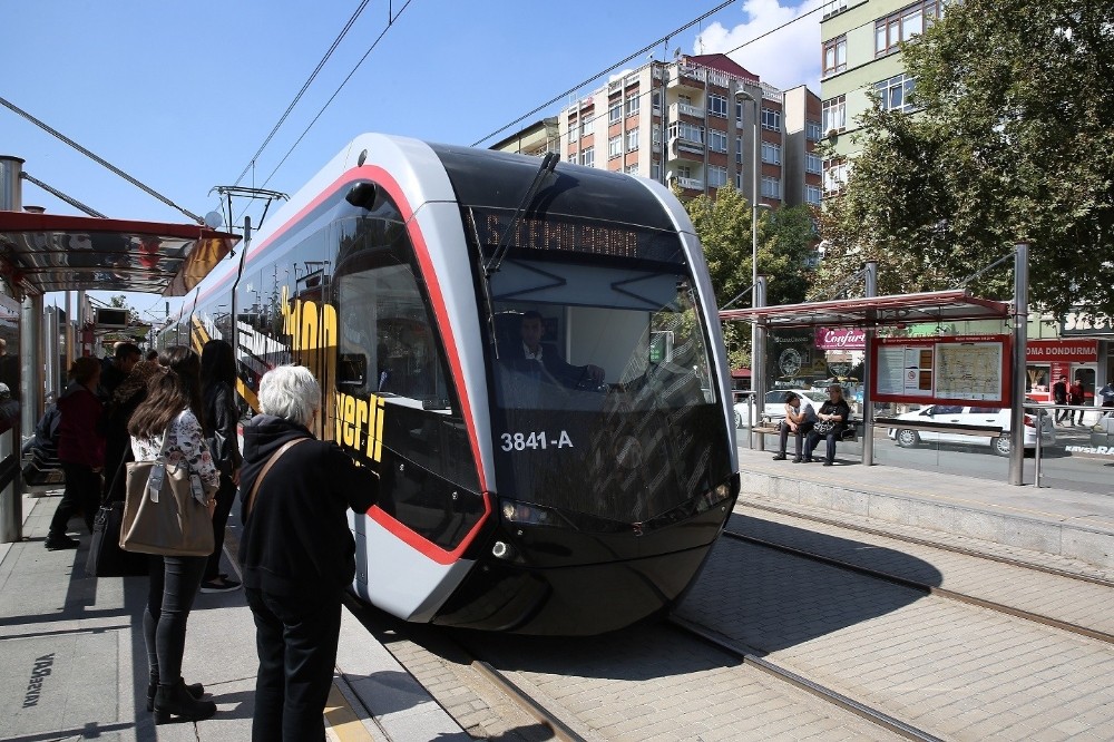 Büyükşehir 135 milyon kişi taşıdı 