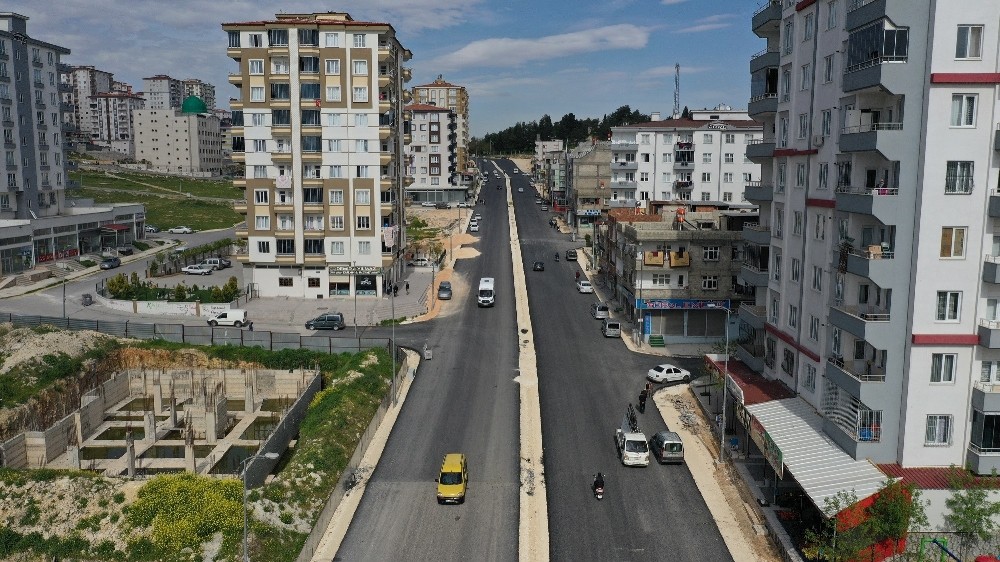 Büyükşehir asfalt sezonunu açtı 