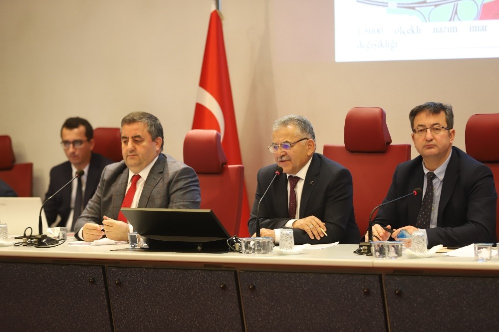 Büyükşehir Belediye Meclisi toplandı 