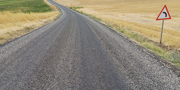 Büyükşehir Belediyesi, 17 kırsal mahallede yol yapım çalışmalarını sürdürüyor