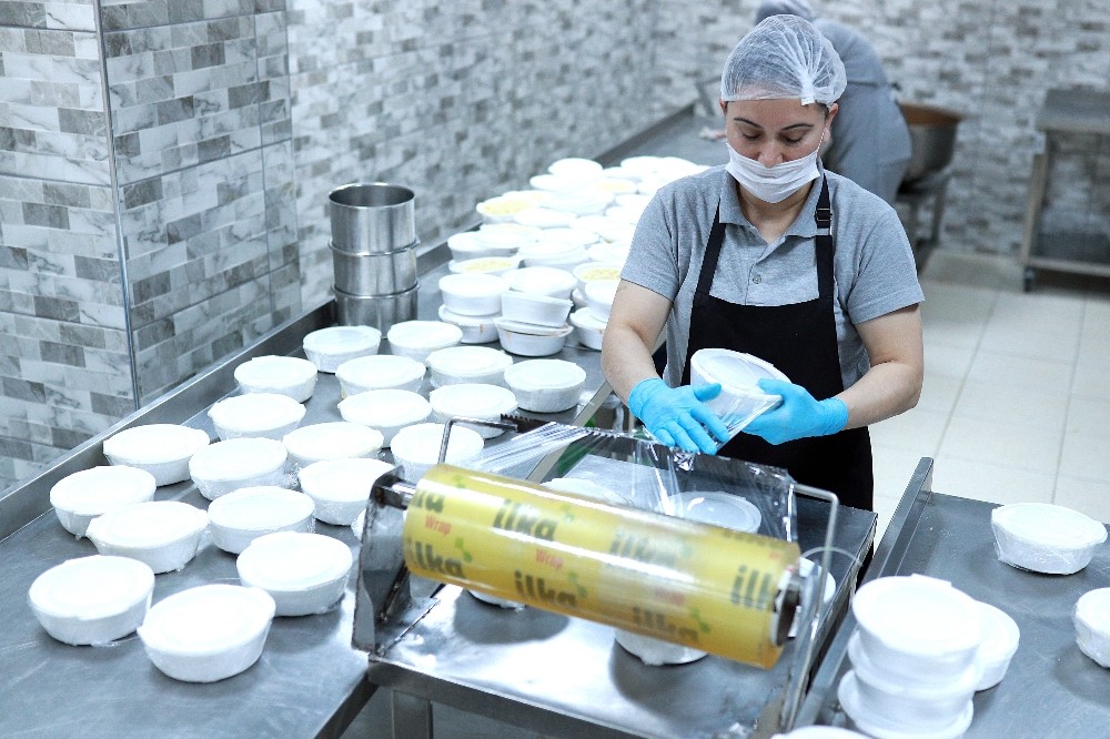 Büyükşehir Belediyesi Aşevi yeni yerine taşındı 