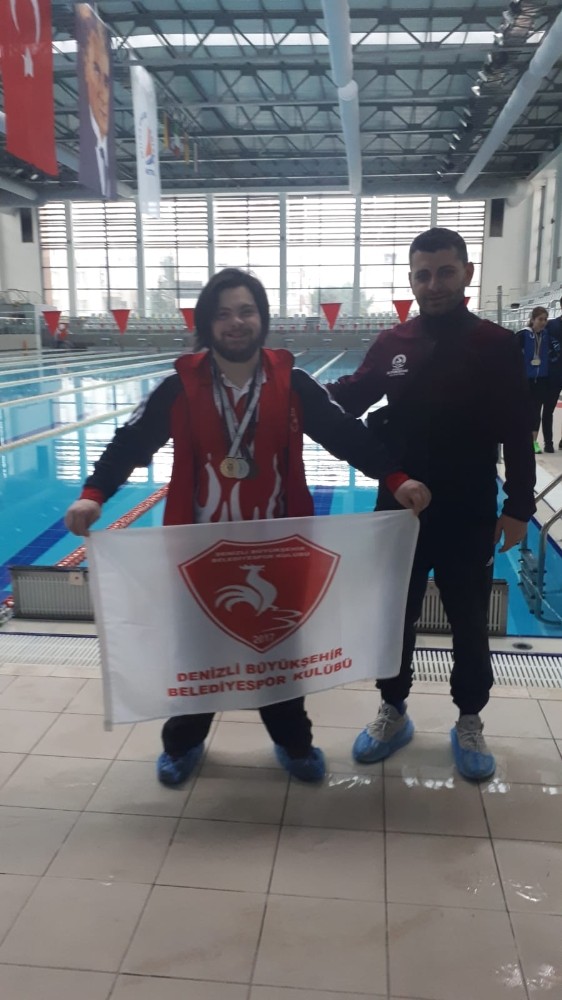 Büyükşehir Belediyespor başarıya doymuyor 