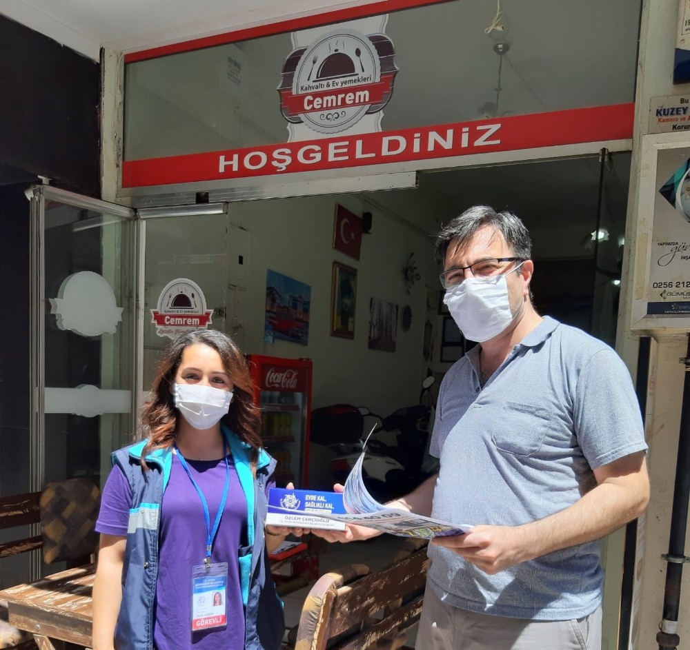 Büyükşehir, esnafa destek olmaya devam ediyor 