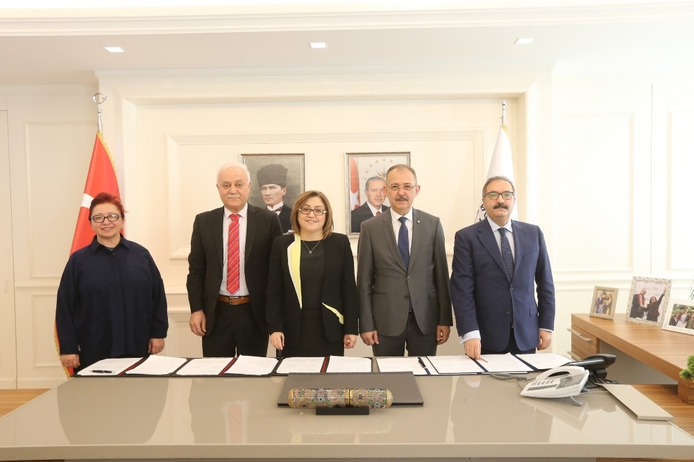 Büyükşehir, Gaziantep için 4 üniversiteyle inovasyon güçlerini birleştirdi 