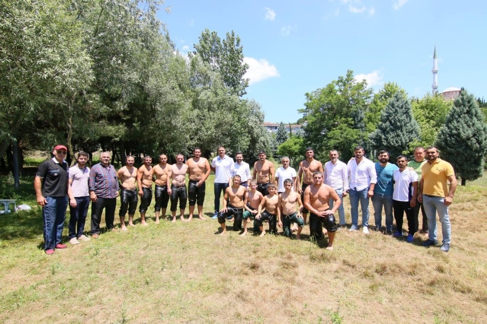 Büyükşehir Kağıtspor Kırkpınar yolcusu 