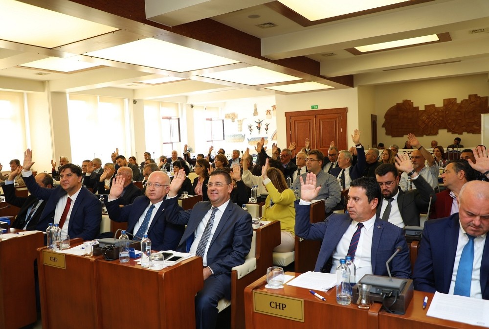 Büyükşehir Meclisinde 262 kararın 255’i oy birliği ile alındı 