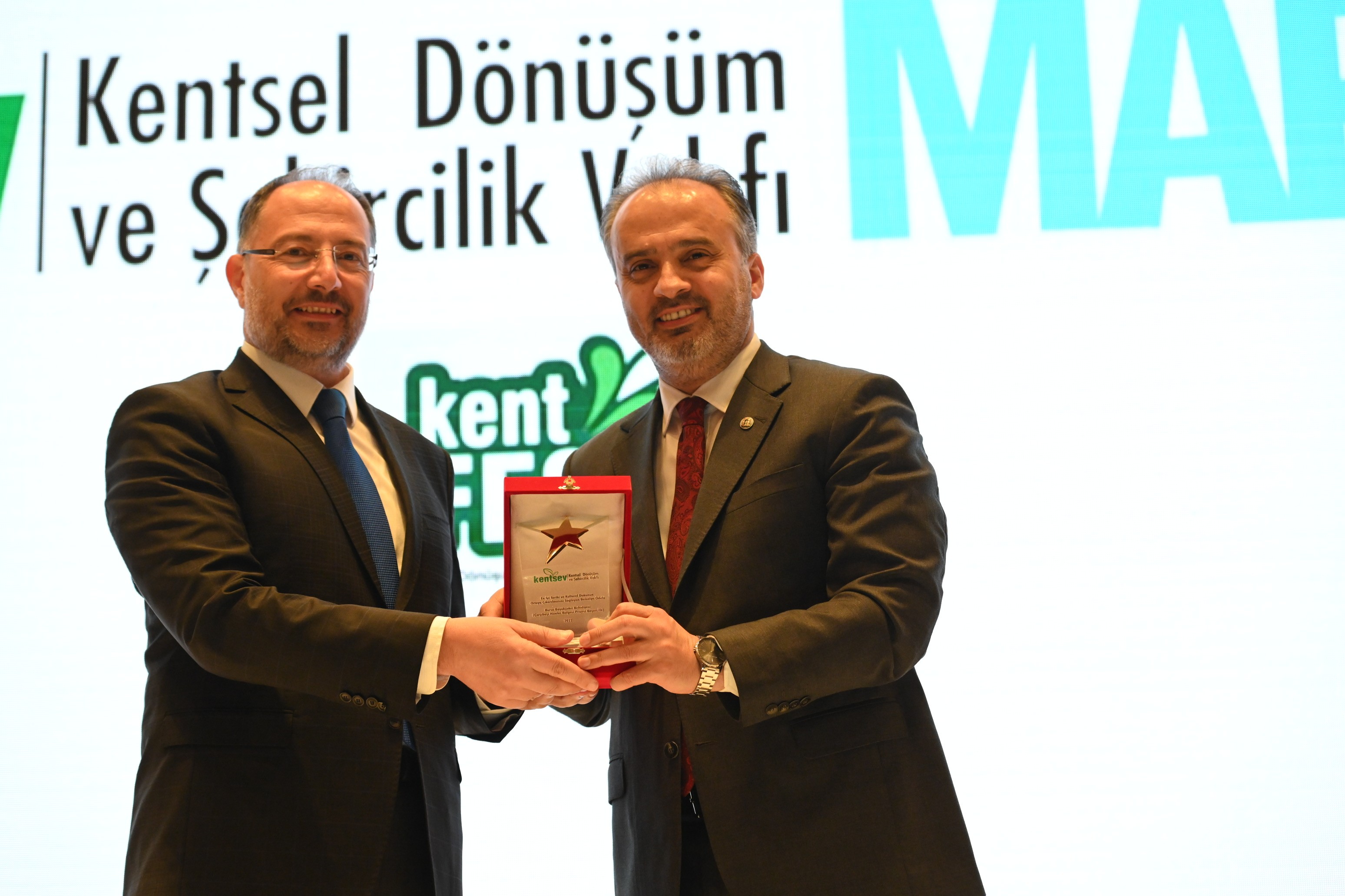 Büyükşehir projelerine 3 ödül