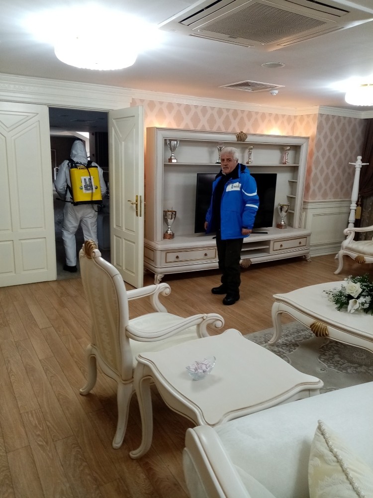 Büyükşehir, stadı dezenfekte etti 