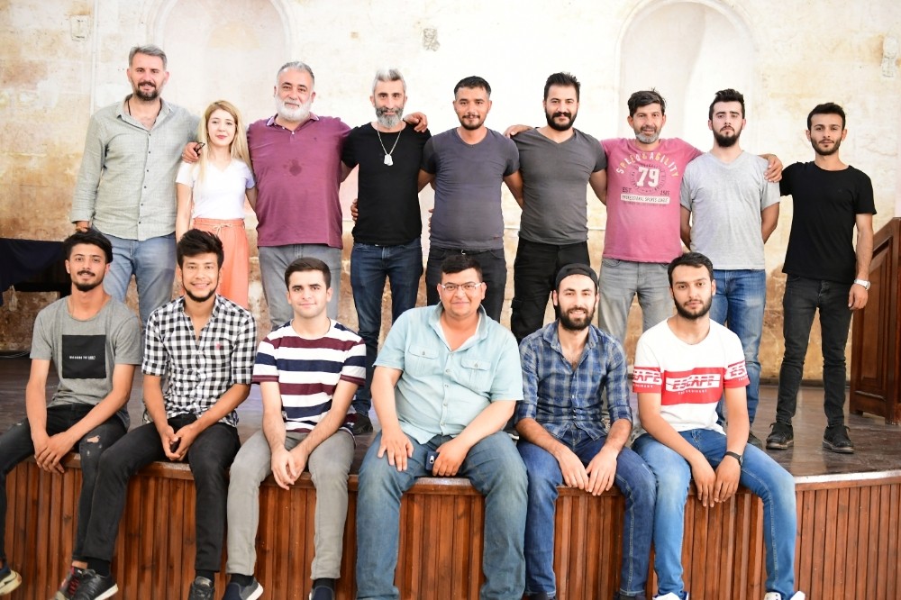 Büyükşehir tiyatro ekibine 4 ödül 