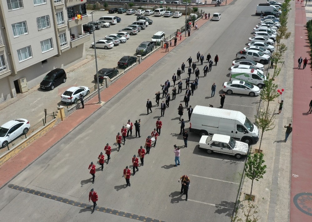 Büyükşehir Ulusal Egemenlik ve Çocuk Bayramı’nı kutladı 