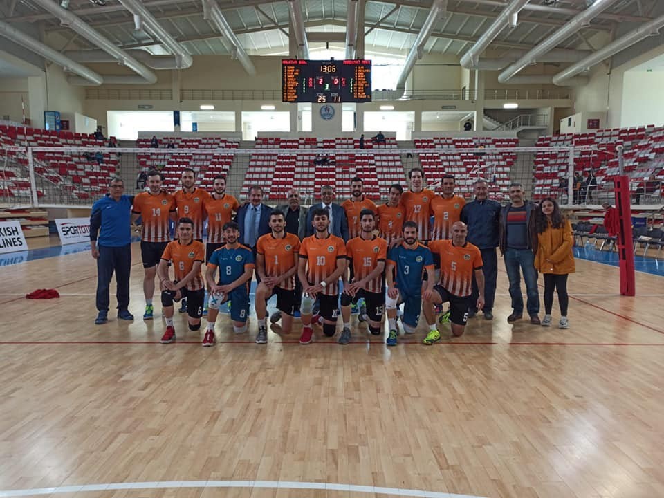 Büyükşehir Voleybol Takımında 1.Lig heyecanı 