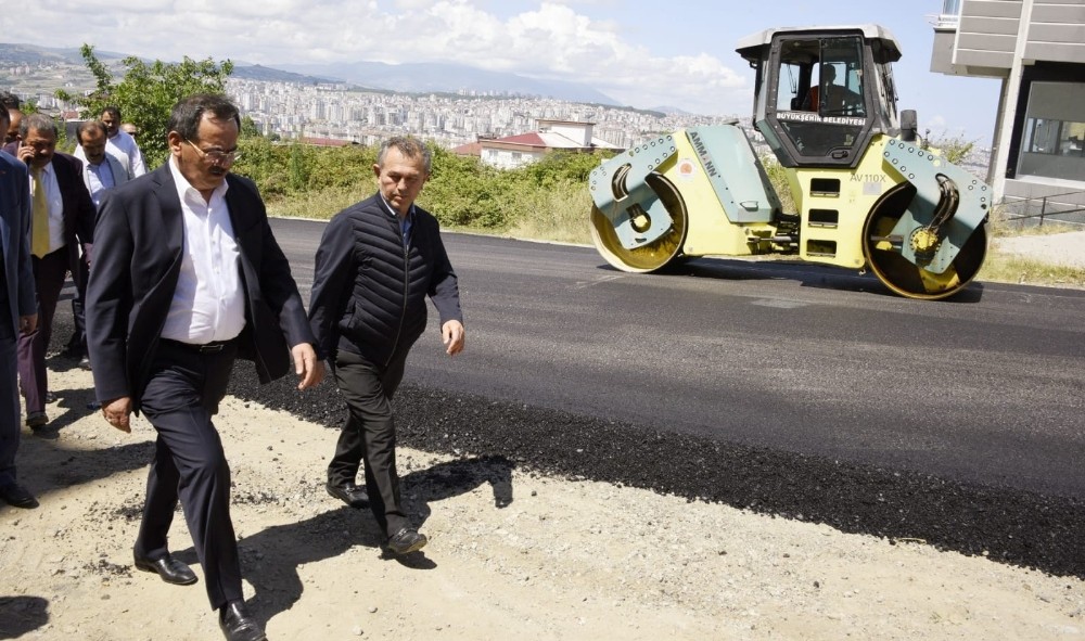 Büyükşehirden 167 kilometre yeni yol 