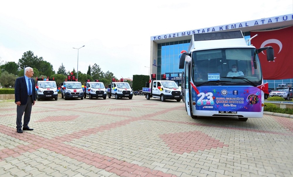 Büyükşehir’den 23 Nisan’da gezici araçlarla mobil konser 