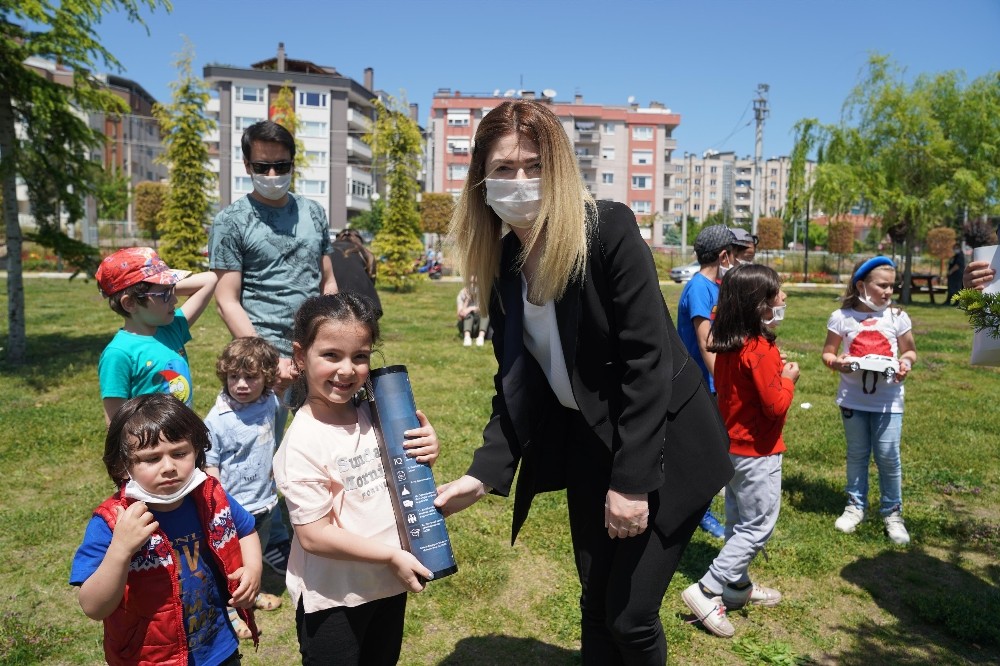 Büyükşehir’den çocuklara moral hediyesi 