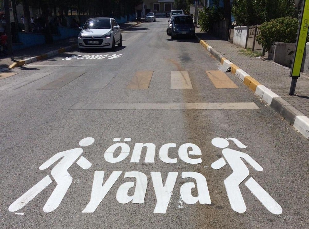 Büyükşehir’den ‘Önce Yaya’ çalışması 