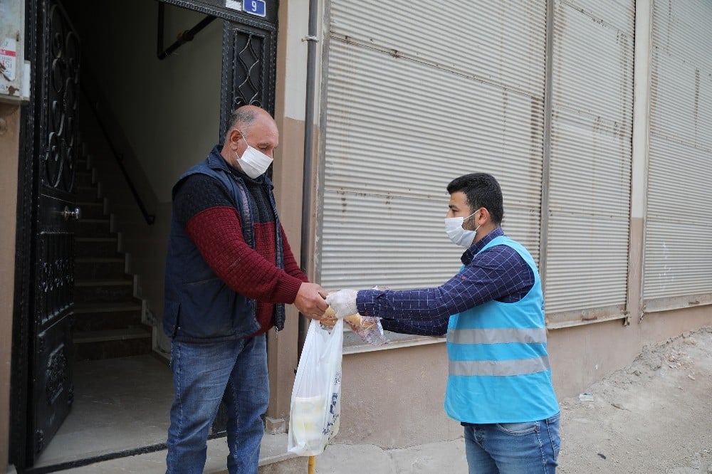 Büyükşehir’den Ramazan ayı boyunca yiyecek yardımı 