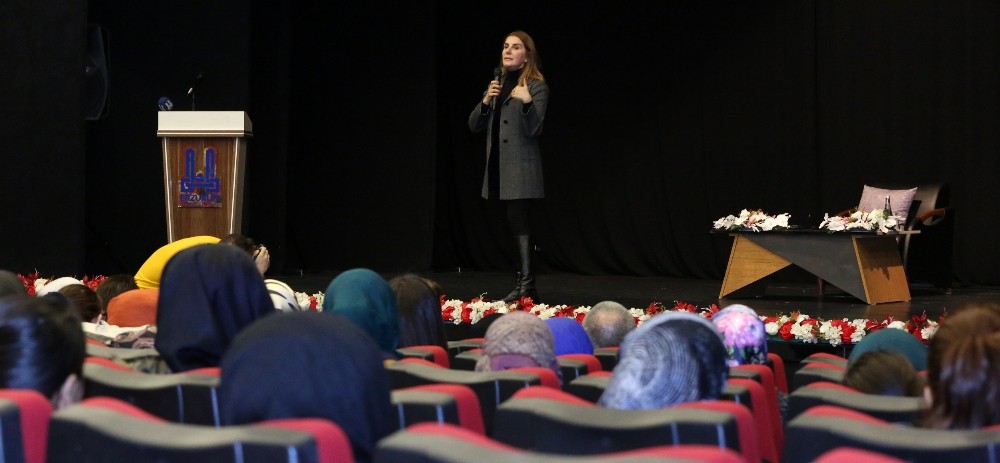 Büyükşehir’den sağlıklı beslenme konferansı 