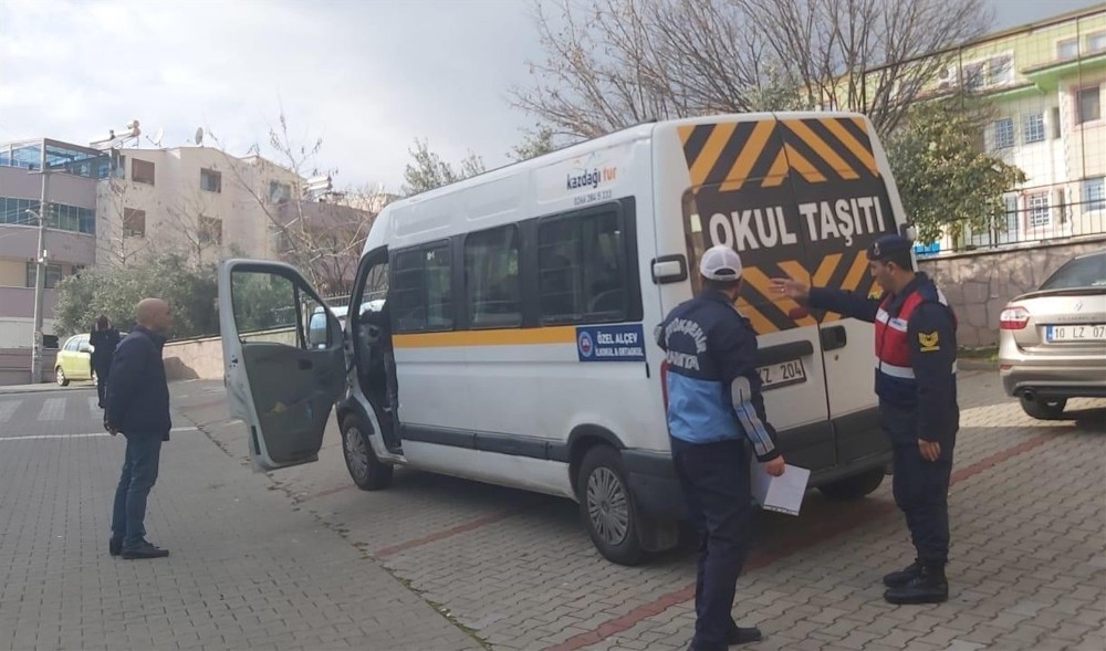 Büyükşehir’den toplu ulaşım araçlarına sıkı denetim 