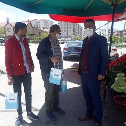 Büyükşehir’den vatandaşlara hijyen seti 