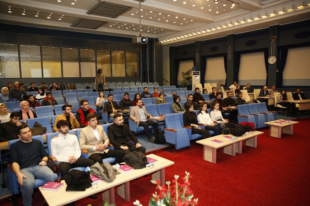 Büyükşehirin gençleri toplandı 